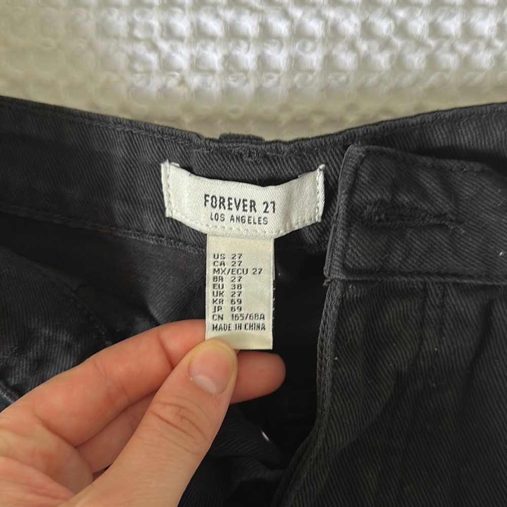 Forever 21 Jean Shorts - Picture 3 of 8
